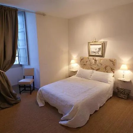 Bed & Breakfast Chateau De 3*