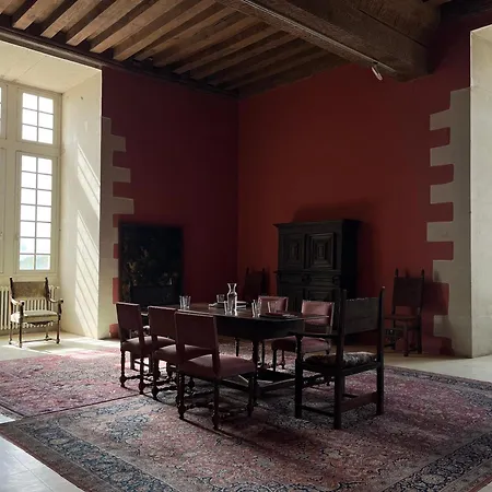 فندق مبيت وإفطار Chateau De 3*