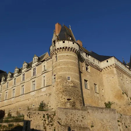Chateau De Frühstückspension Durtal
