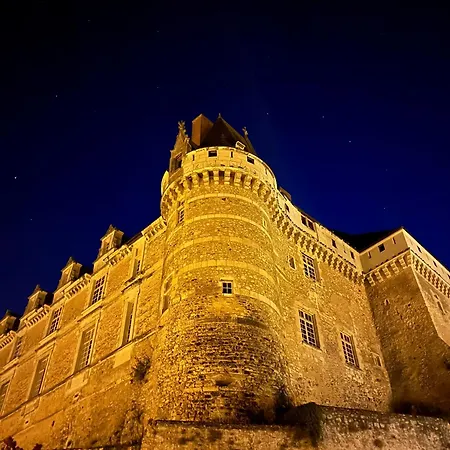 Chateau De Durtal