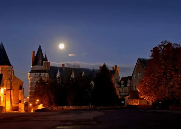 Chateau De 住宿加早餐酒店 3*